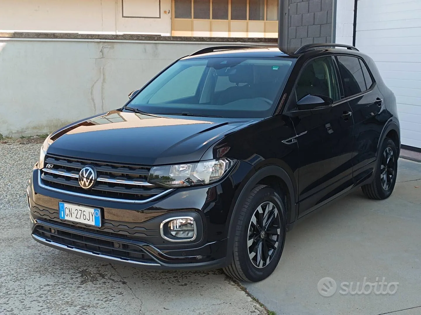 Volkswagen T-Cross 2023 photo 3