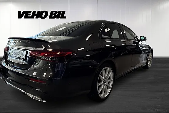 Mercedes-Benz E220 2021 photo 3
