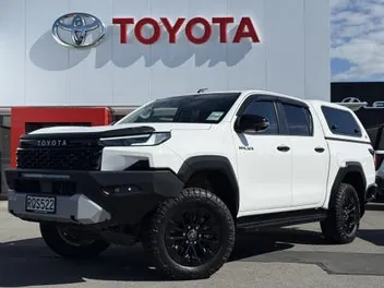 Toyota Hilux 2026 photo 2
