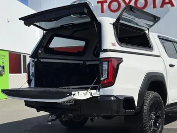 Toyota Hilux 2026 photo 3