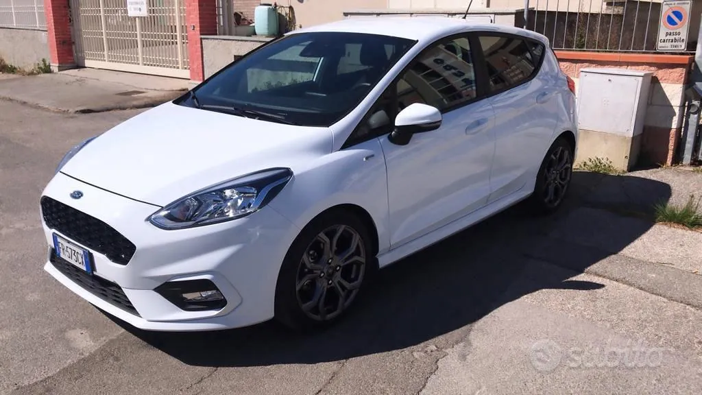 Ford Fiesta 2018 photo 3