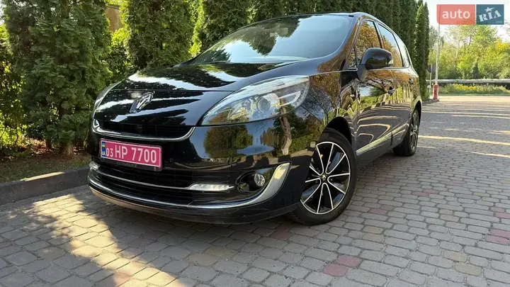 Renault Grand Scenic 2013 photo 5