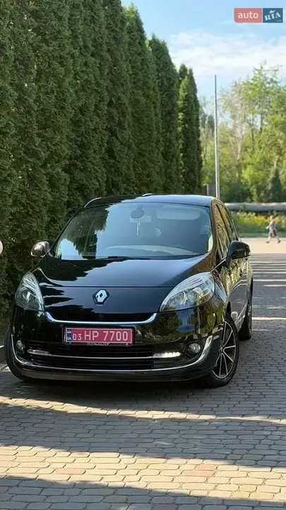 Renault Grand Scenic 2013 photo 3