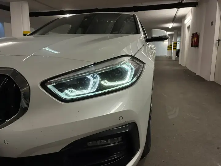 BMW 1 Series 2019 photo 3
