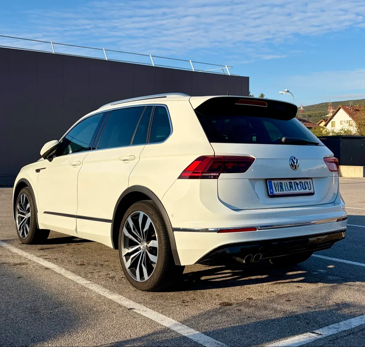 Volkswagen Tiguan 2016 photo 2