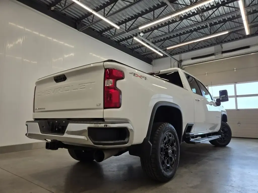 Chevrolet Silverado 3500 2022 photo 3
