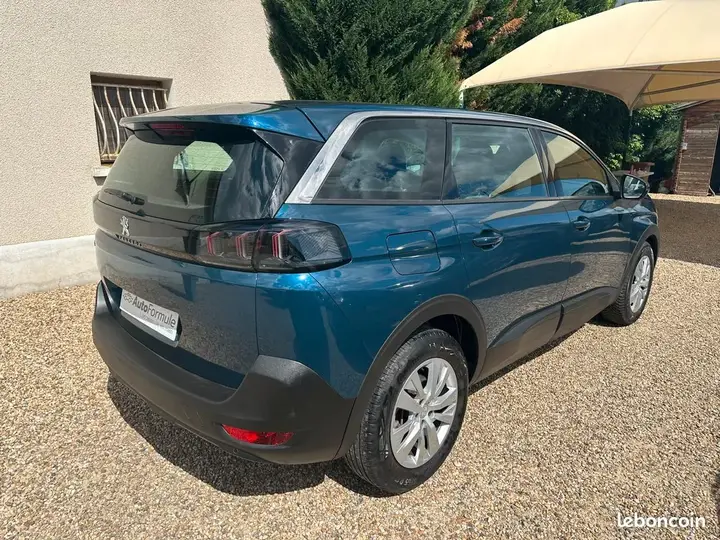 Peugeot 5008 2022 photo 4