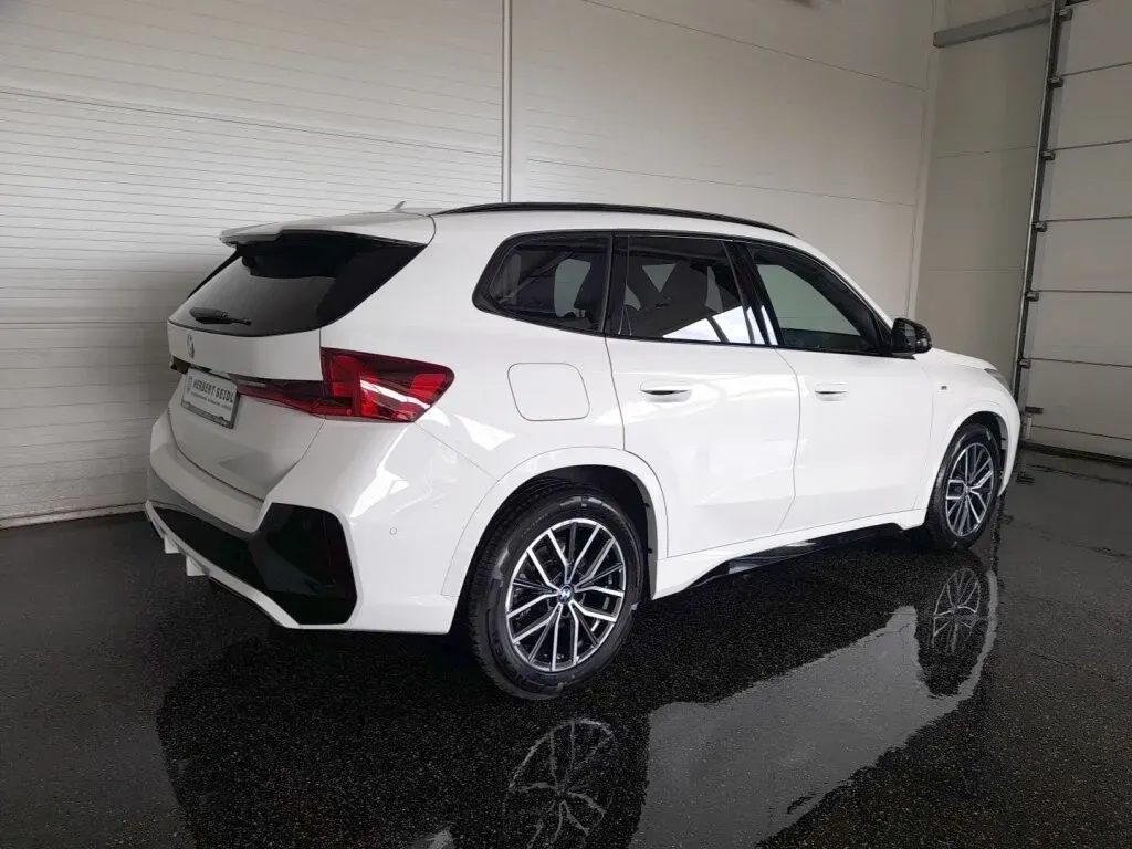 BMW X1 2023 photo 2