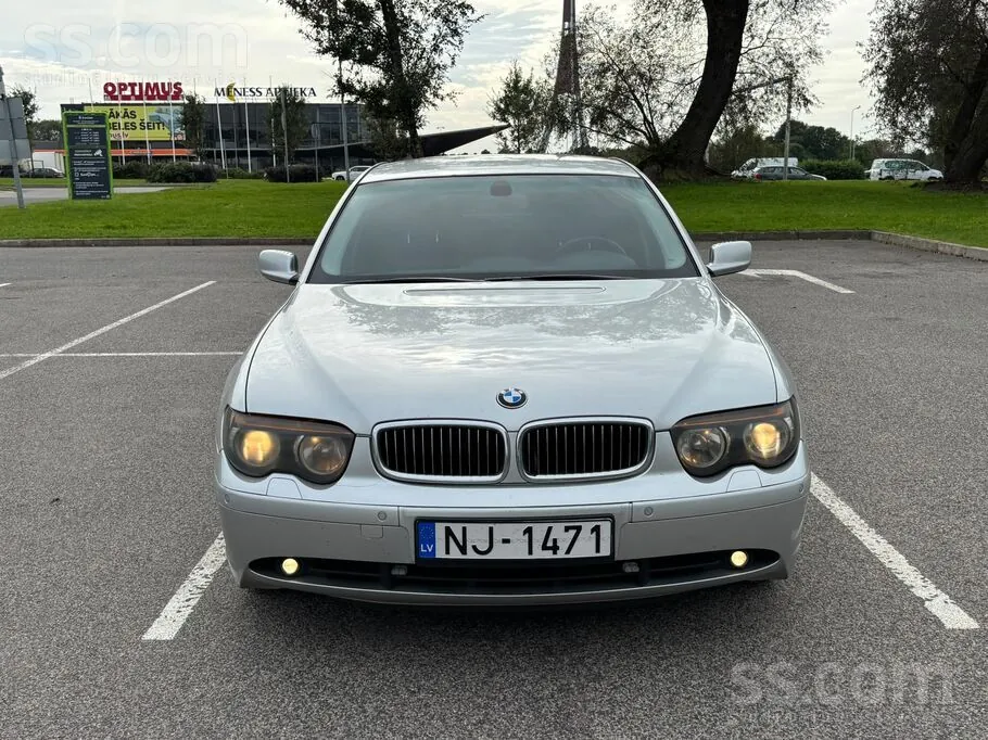 BMW 730