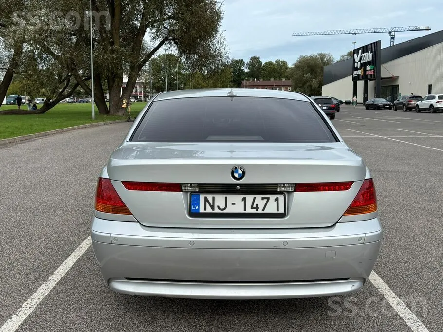 BMW 730 2002 photo 2