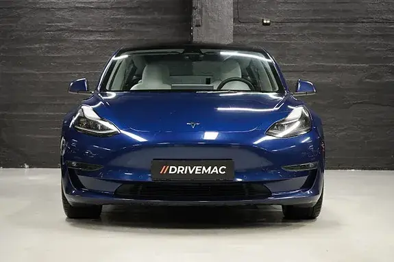 Tesla Model 3 2022 photo 4