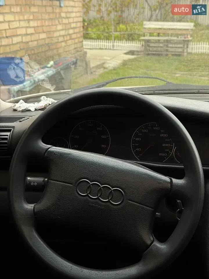 Audi A6 1994 photo 4