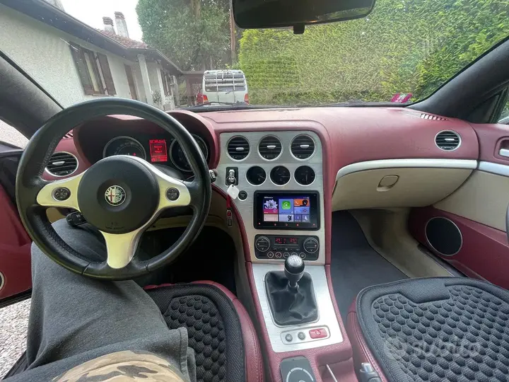 Alfa Romeo Spider 2006 photo 5
