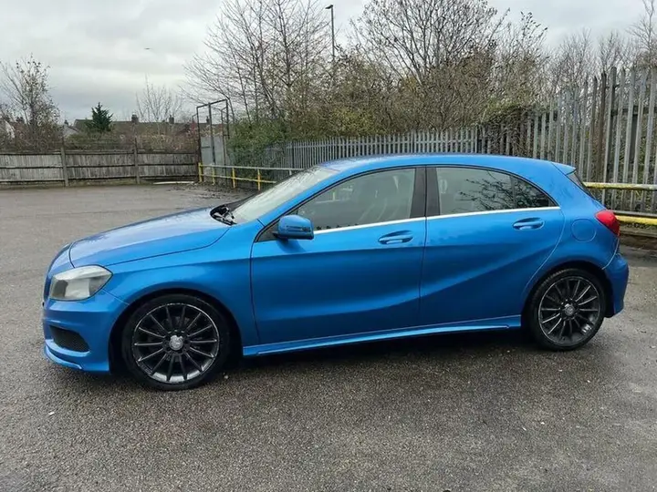 Mercedes-Benz A-Class 2015 photo 4