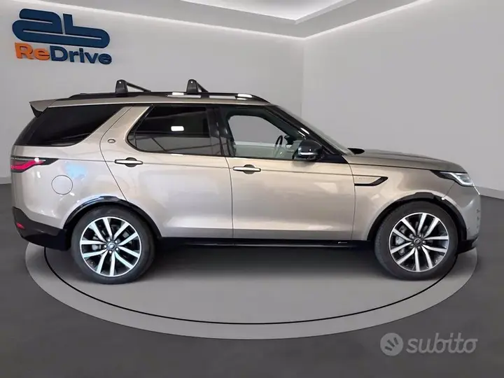 Land Rover Discovery 2021 photo 3