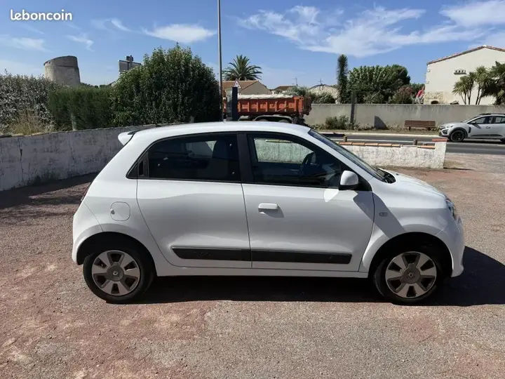 Renault Twingo 2014 photo 4