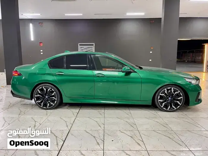 BMW 5 Series 2012 photo 3