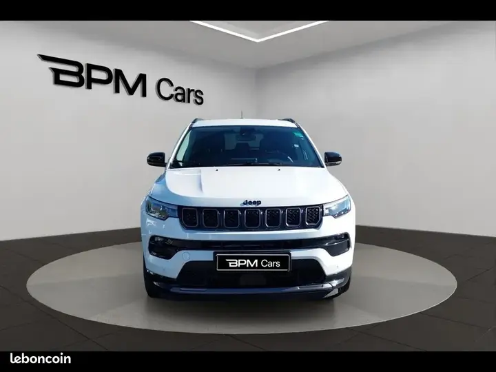 Jeep Compass 2025 photo 2