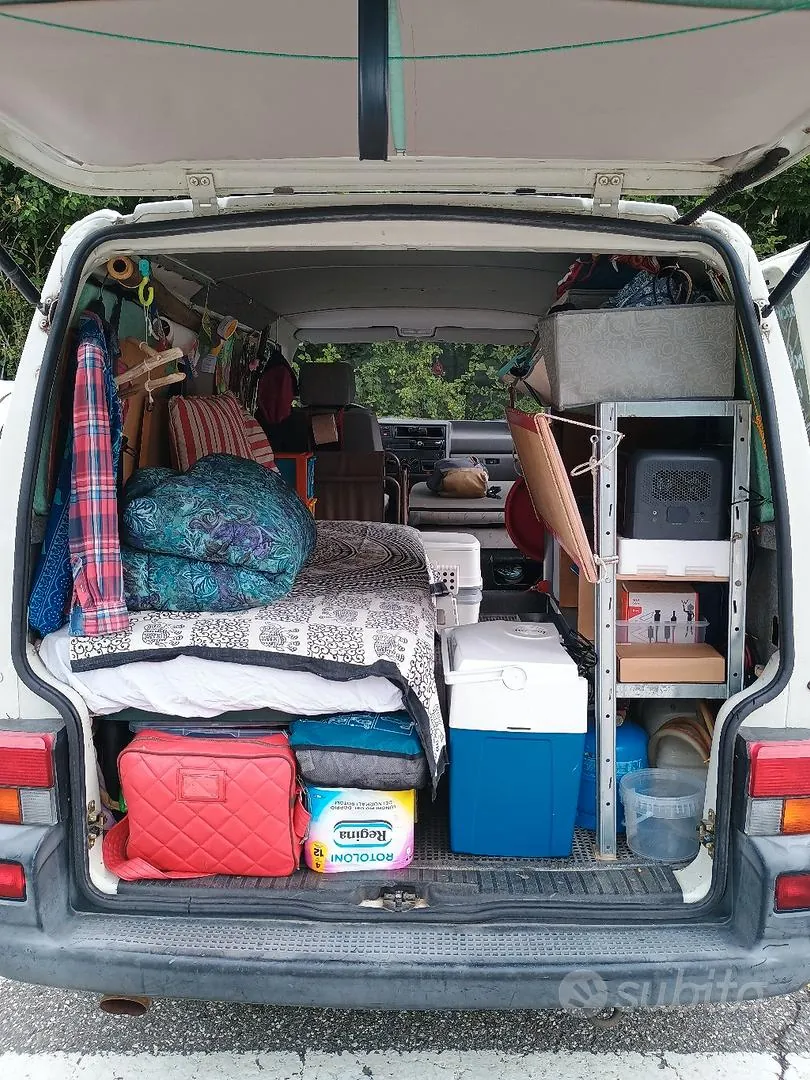 Volkswagen T4 1997 photo 4