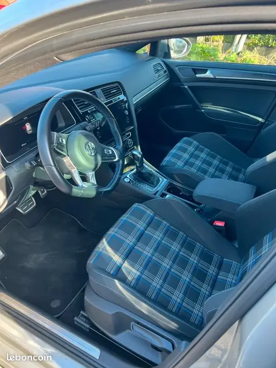 Volkswagen Golf 2020 photo 3