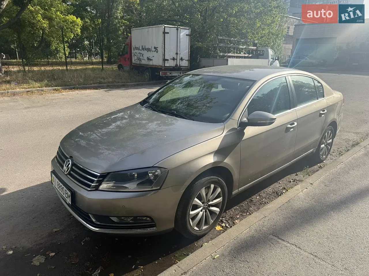 Volkswagen Passat 2012 photo 4