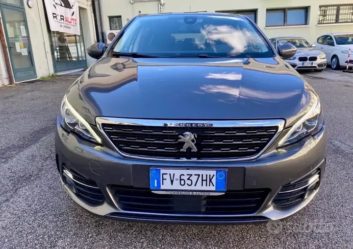Peugeot 308 2019 photo 4