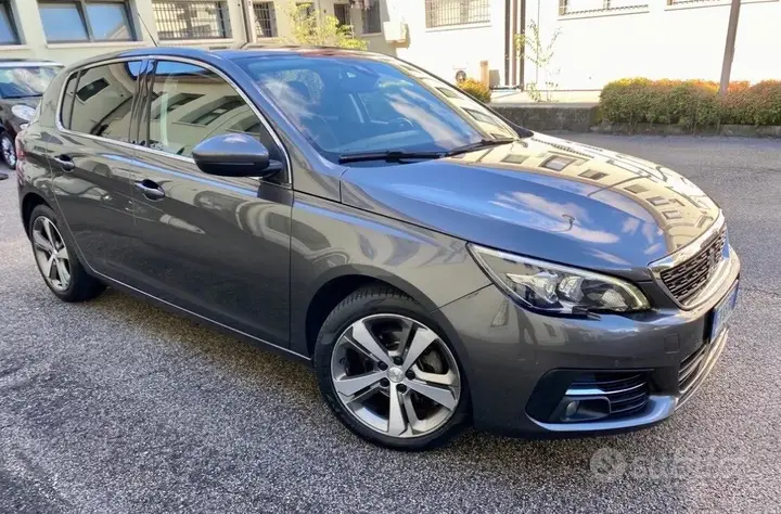 Peugeot 308 2019 photo 3