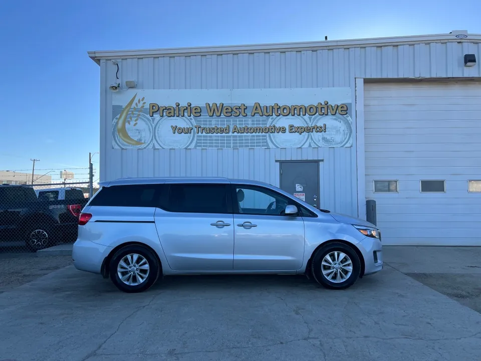 Kia Sedona 2018 photo 4