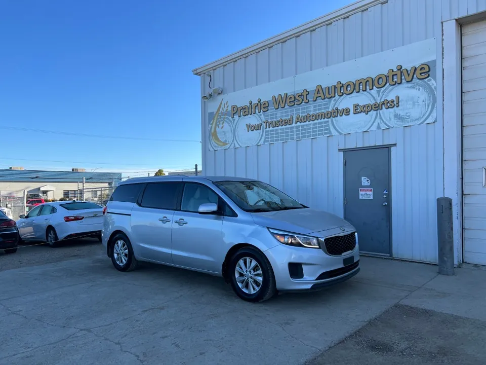 Kia Sedona 2018 photo 3
