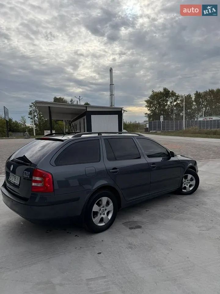 Skoda Octavia 2008 photo 5