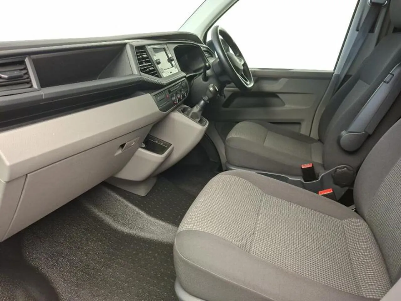 Volkswagen Transporter 2022 photo 5