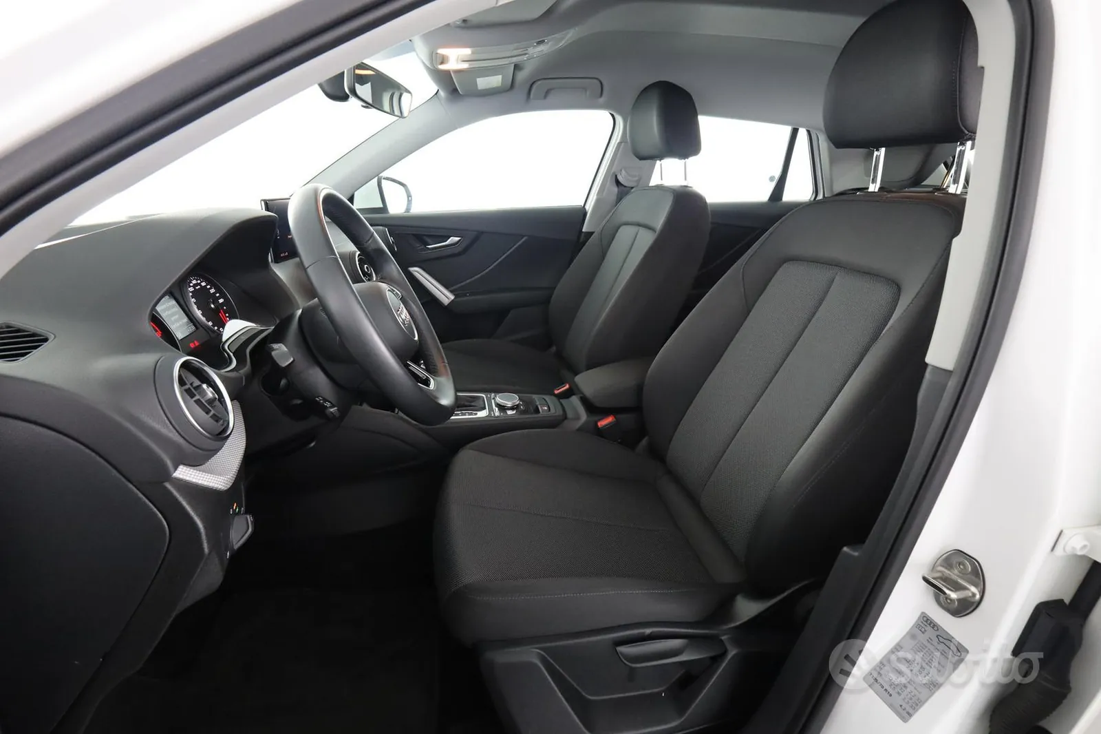 Audi Q2 2022 photo 2