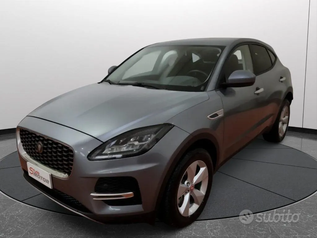 Jaguar E-Pace 2022 photo 3