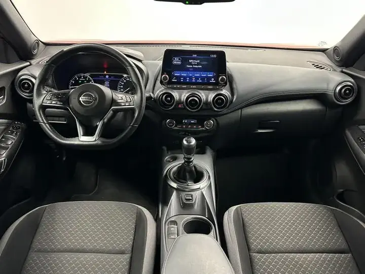 Nissan Juke 2021 photo 2