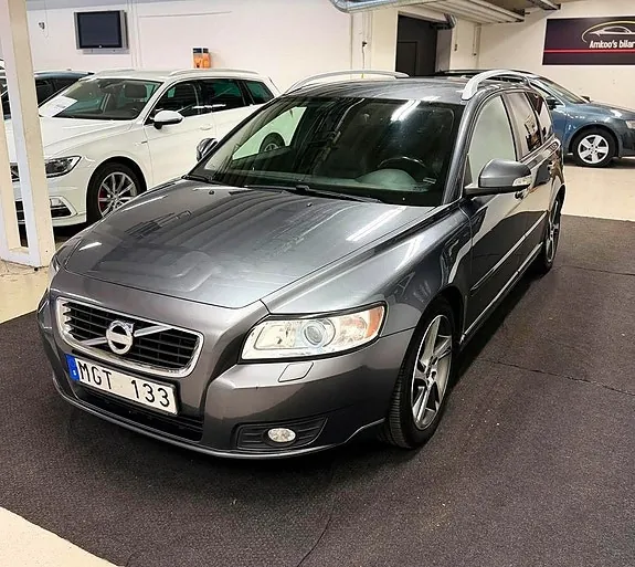 Volvo V50 2012 photo 4