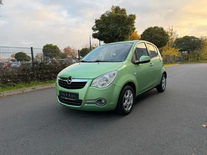 Opel Agila