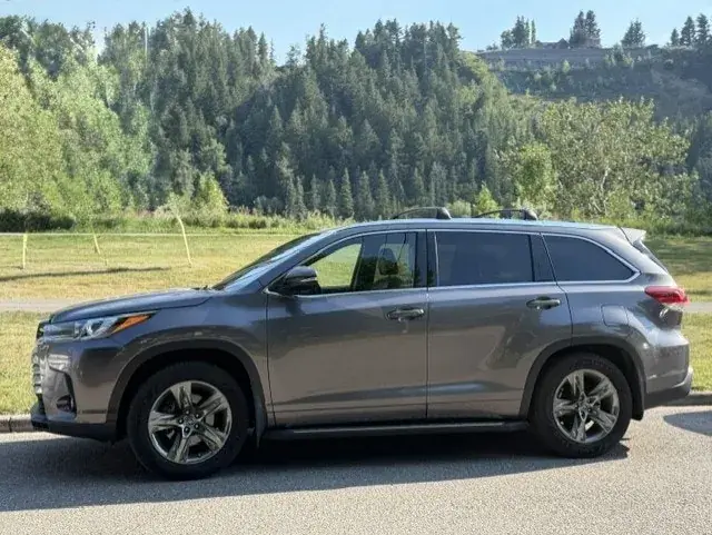 Toyota Highlander 2018 photo 2