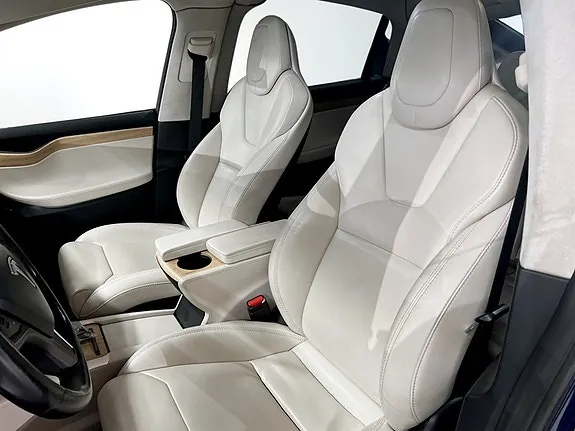 Tesla Model X 2018 photo 5