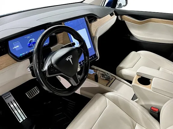 Tesla Model X 2018 photo 4