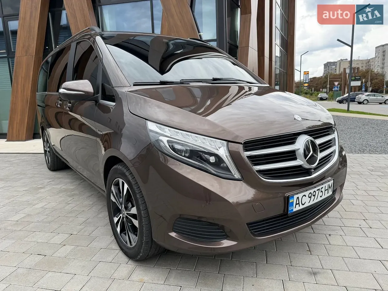 Mercedes-Benz V-Class
