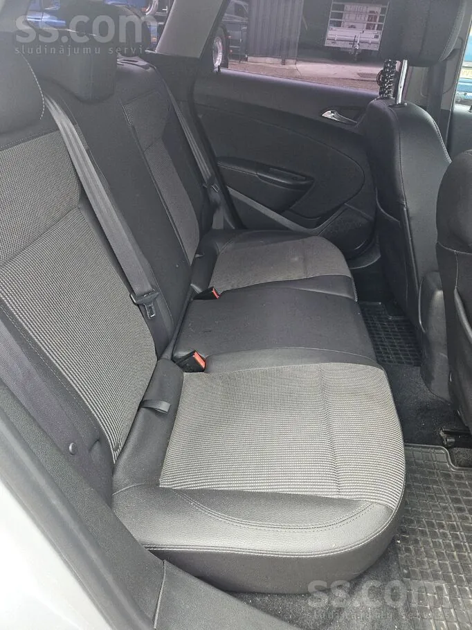 Opel Astra 2016 photo 3