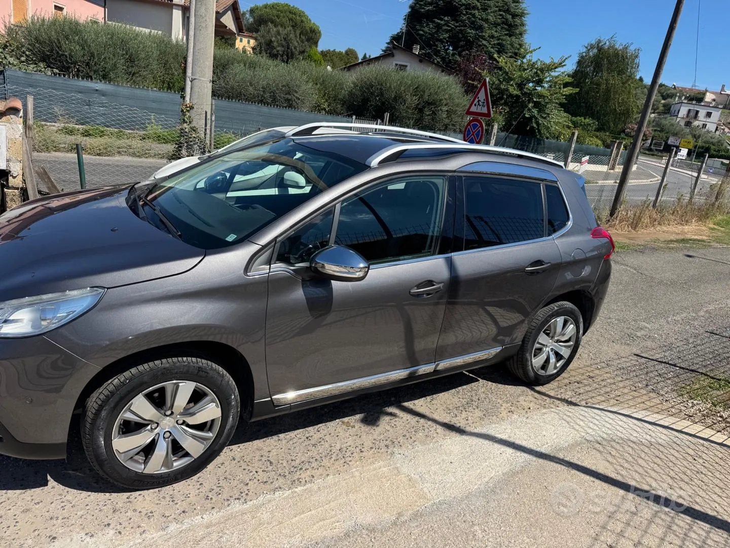 Peugeot 2008 2014 photo 3