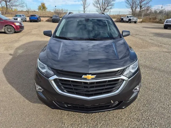 Chevrolet Equinox 2018 photo 2