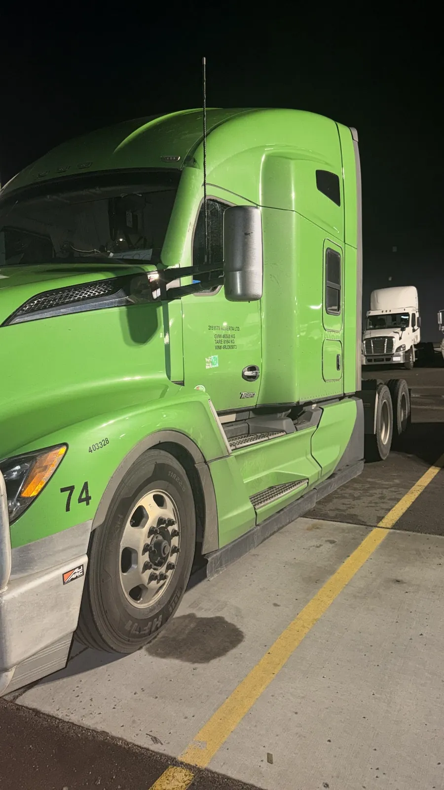 Kenworth T680 2024 photo 5