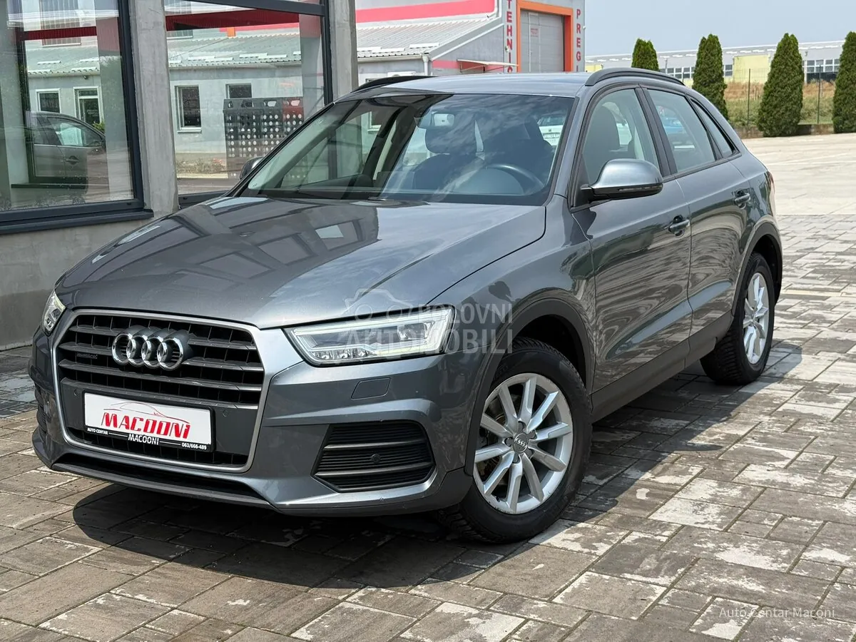 Audi Q3 2015 photo 2