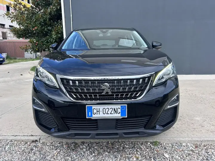 Peugeot 3008 2017 photo 2