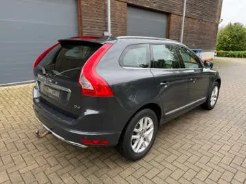 Volvo Xc60 2017 photo 2