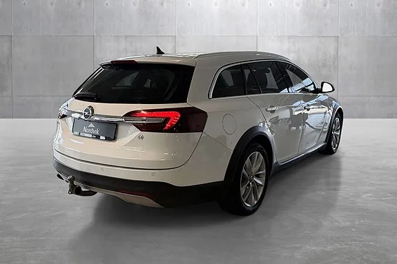Opel Insignia Country Tourer 2014 photo 5