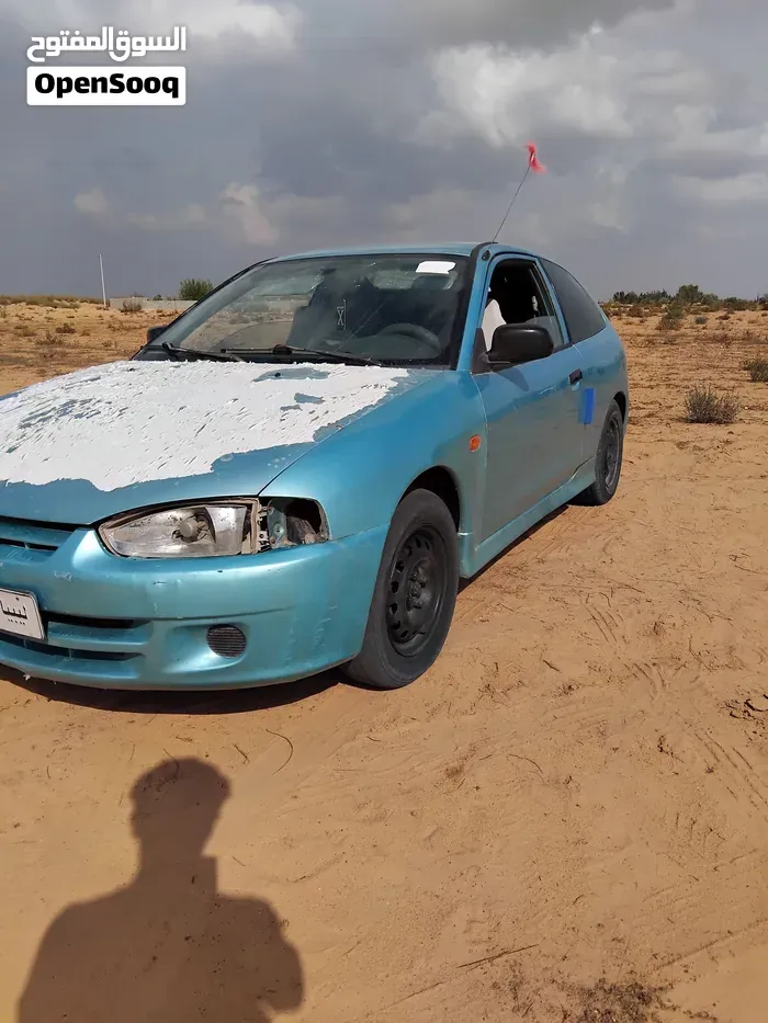 Mitsubishi Colt 2006 photo 3