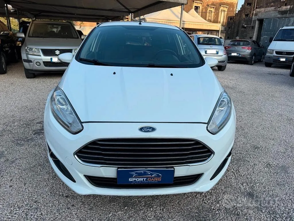 Ford Fiesta 2013 photo 3